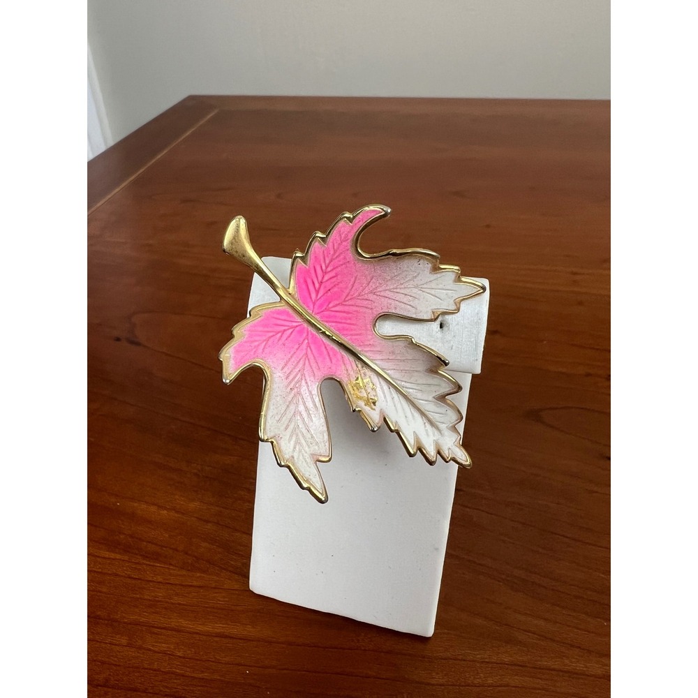 Vintage Maple Leaf Brooch Pink White Enamel Gold Tone Autumn Fall Botanical Pin